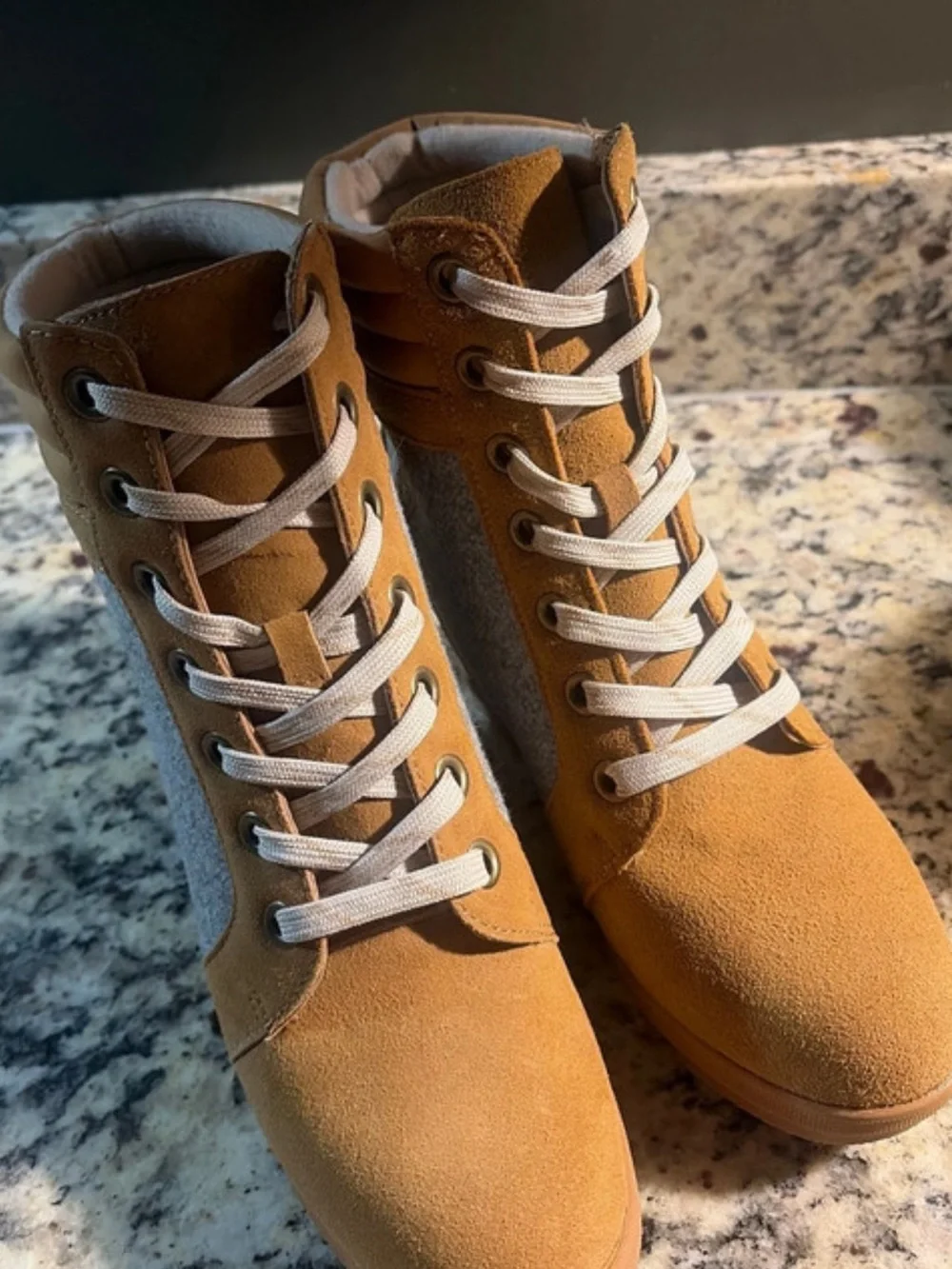 SERRA♦️ WEDGE SNEAKER